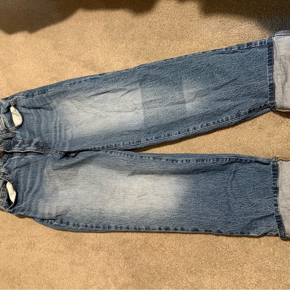 Universal Thread Blue Straight Leg Jeans